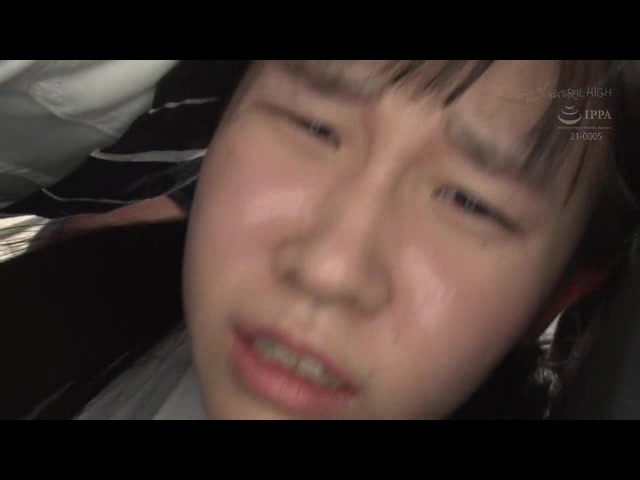連射電車 ちっちゃい女の子を独占して精子が尽きるまで何発も射精したい