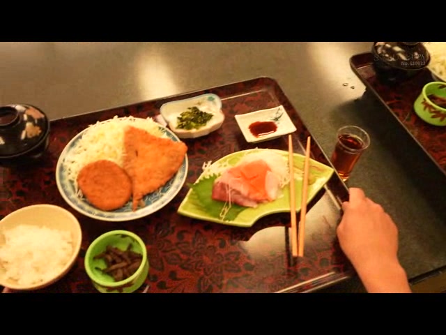 修学旅行でぼっち行動してた僕に同情し真面目な爆乳先生がこっそりヌイてくれた10発射精の宿泊記録。 恋渕ももな