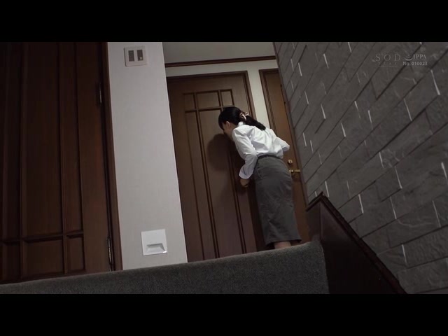 底辺ニート兄の溜まりすぎた悪臭精子を中出し性欲処理する日々を世界中に配信された神ライバーmaheee 唯井まひろ